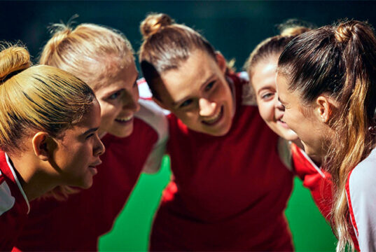 Huelga de jugadoras de fútbol femenino